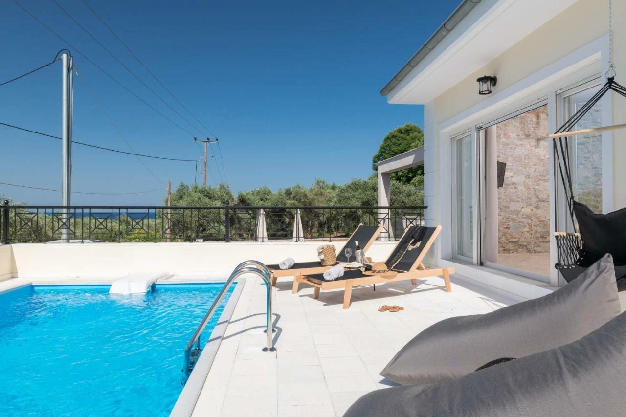 Arsenoi'S Pool Villa สกาลา โปเตมิอัส ภายนอก รูปภาพ