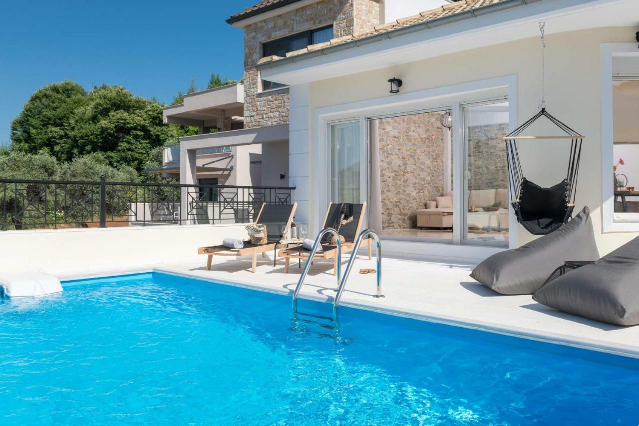 Arsenoi'S Pool Villa สกาลา โปเตมิอัส ภายนอก รูปภาพ